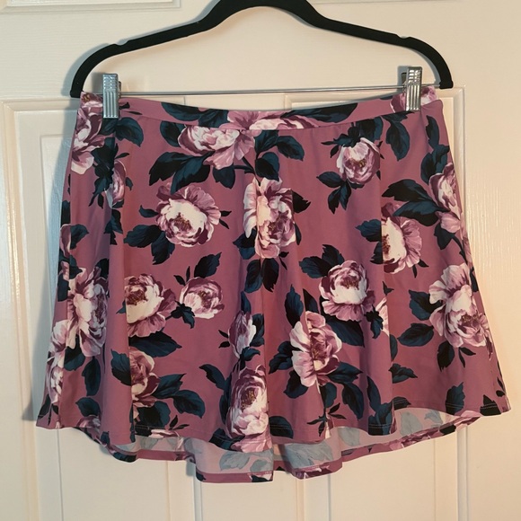 torrid Dresses & Skirts - Torrid Floral Print Swim  Skirt with Elastic Waistband - Torrid‎ Size 1 (1X)